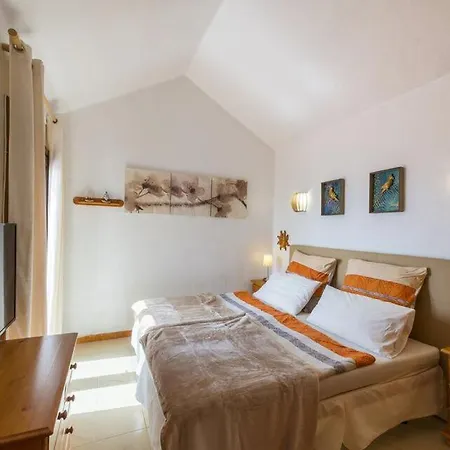 Casa Salida Del Sol * 차르코 델 팔로